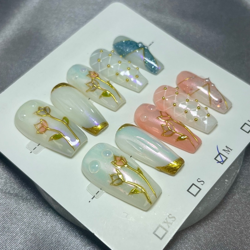 Elegant Floral & 3D Geometric Press On Nails 10 pc handmade reusable medium NWT - Picture 4 of 7